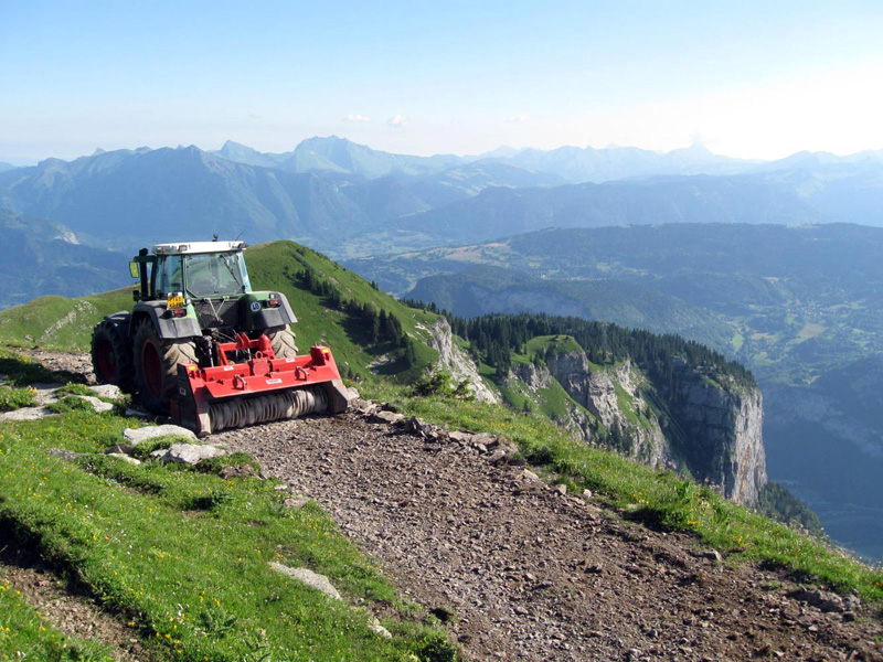 Dumas Frères broyage de pierres en Haute Savoie